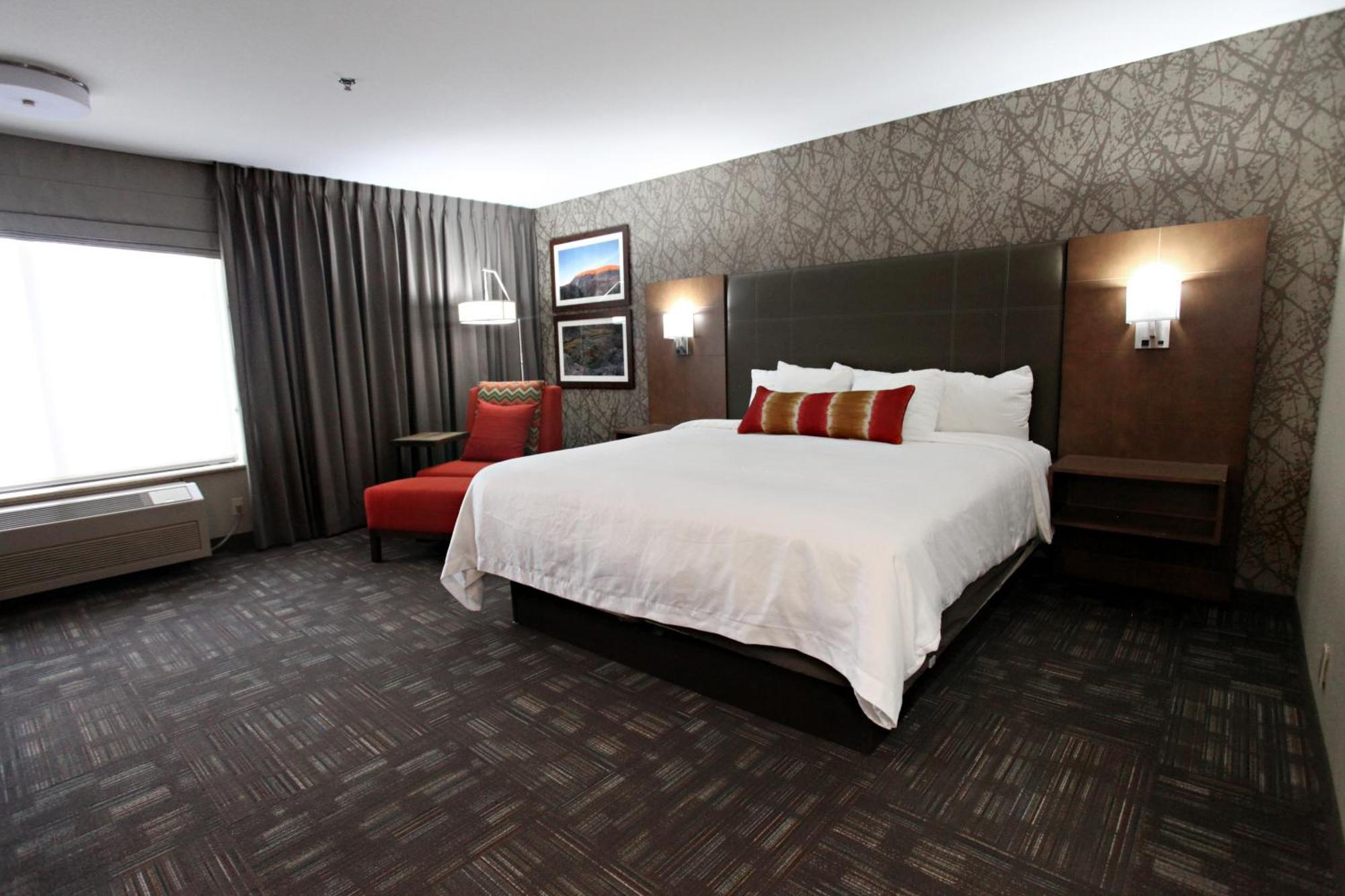 Best Western Plus Cottontree Inn Idaho Falls Exterior photo