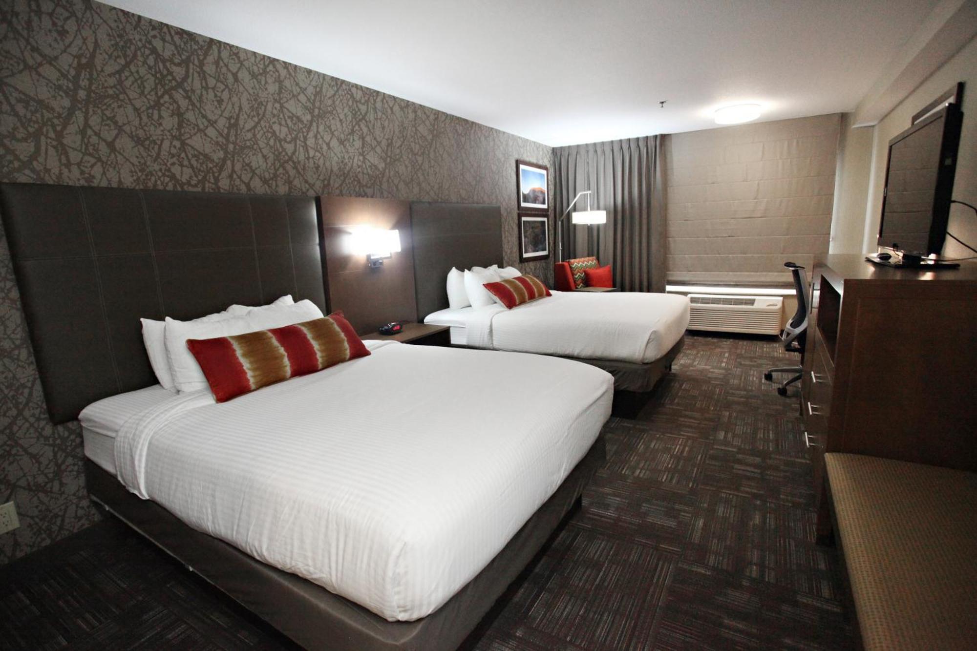 Best Western Plus Cottontree Inn Idaho Falls Exterior photo
