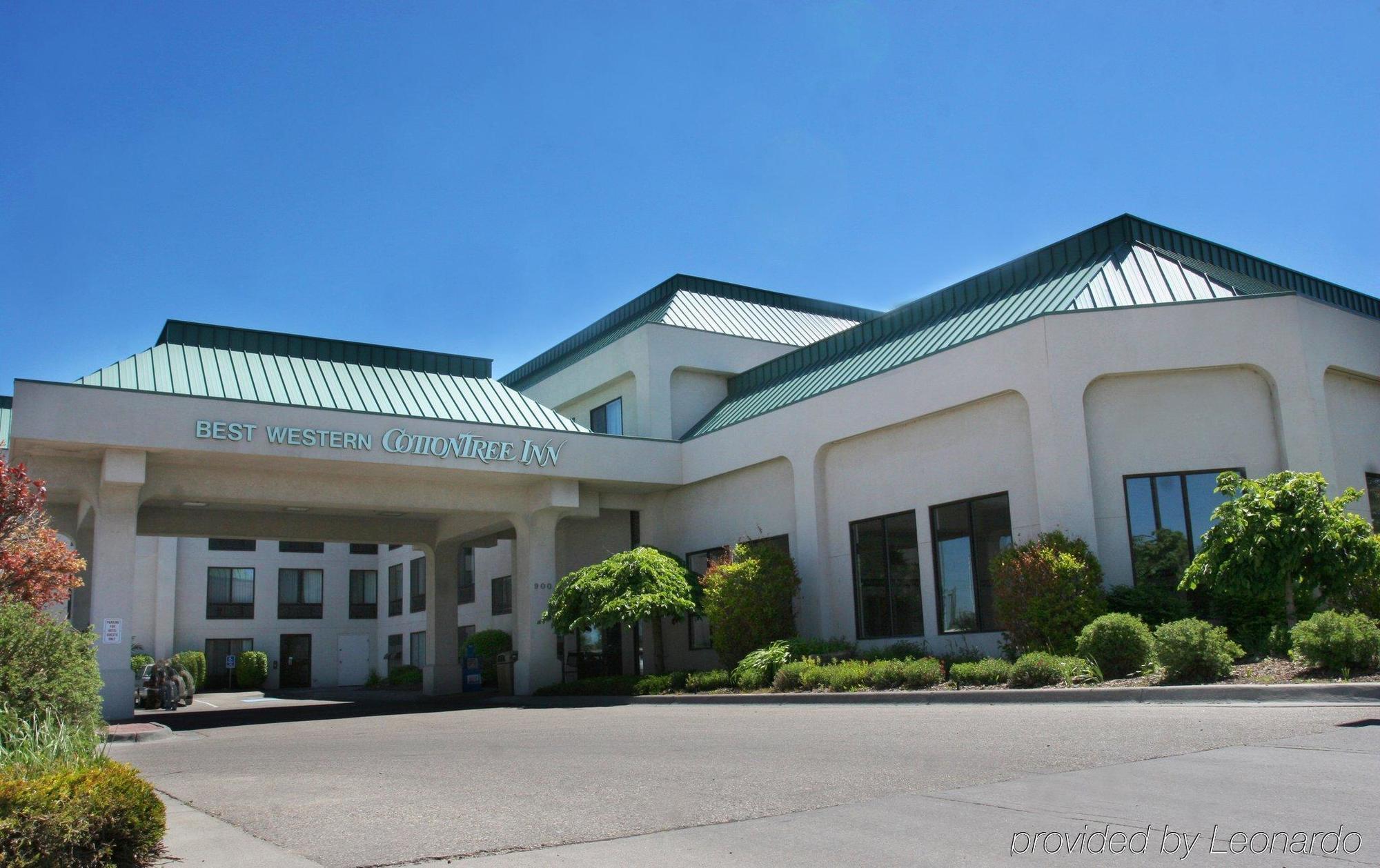 Best Western Plus Cottontree Inn Idaho Falls Exterior photo
